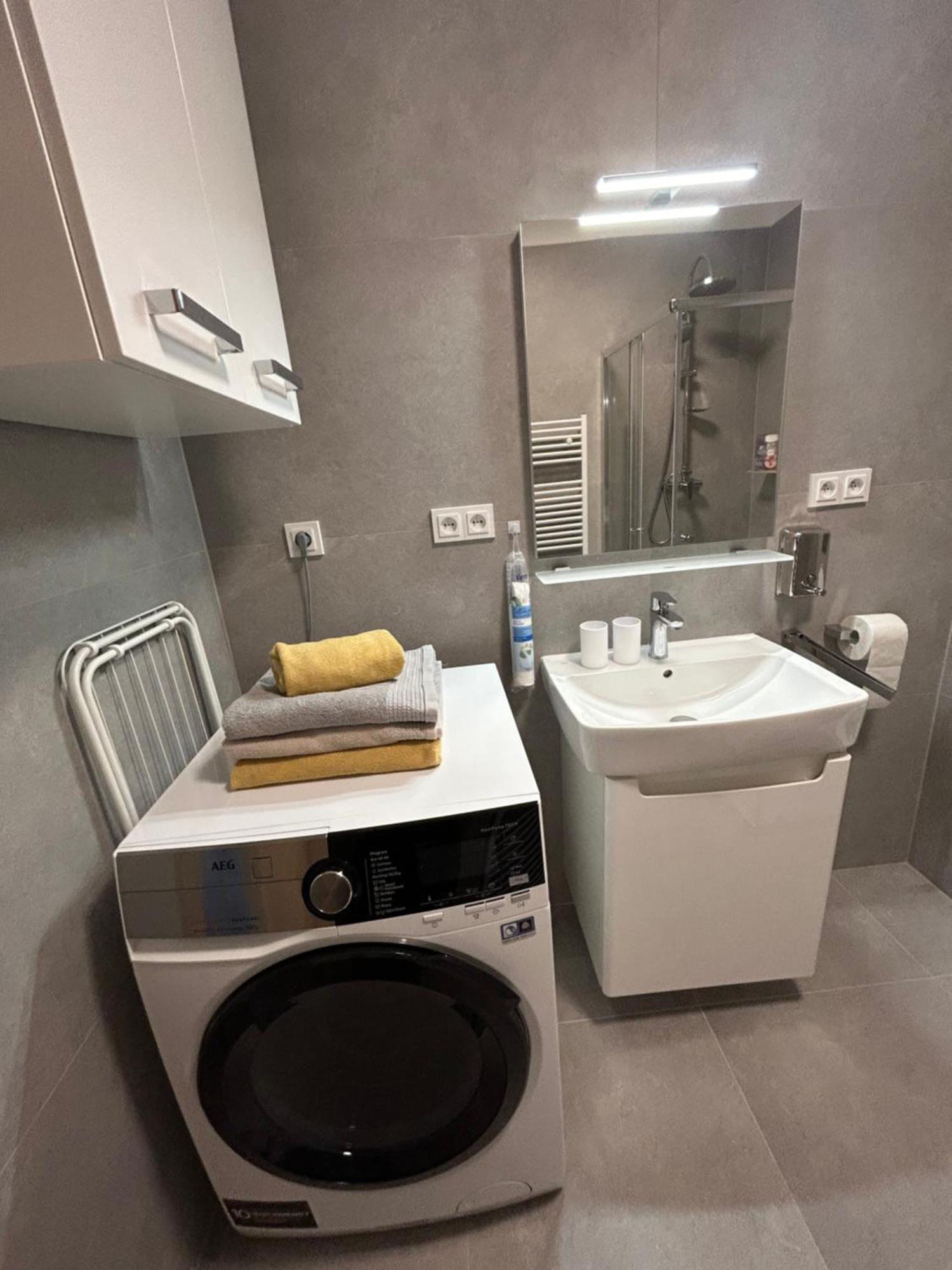 Apartman Se Slunnou Teraskou V Kasperkach Kasperske Hory Exterior photo
